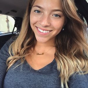 Meet your Posher, Nichole